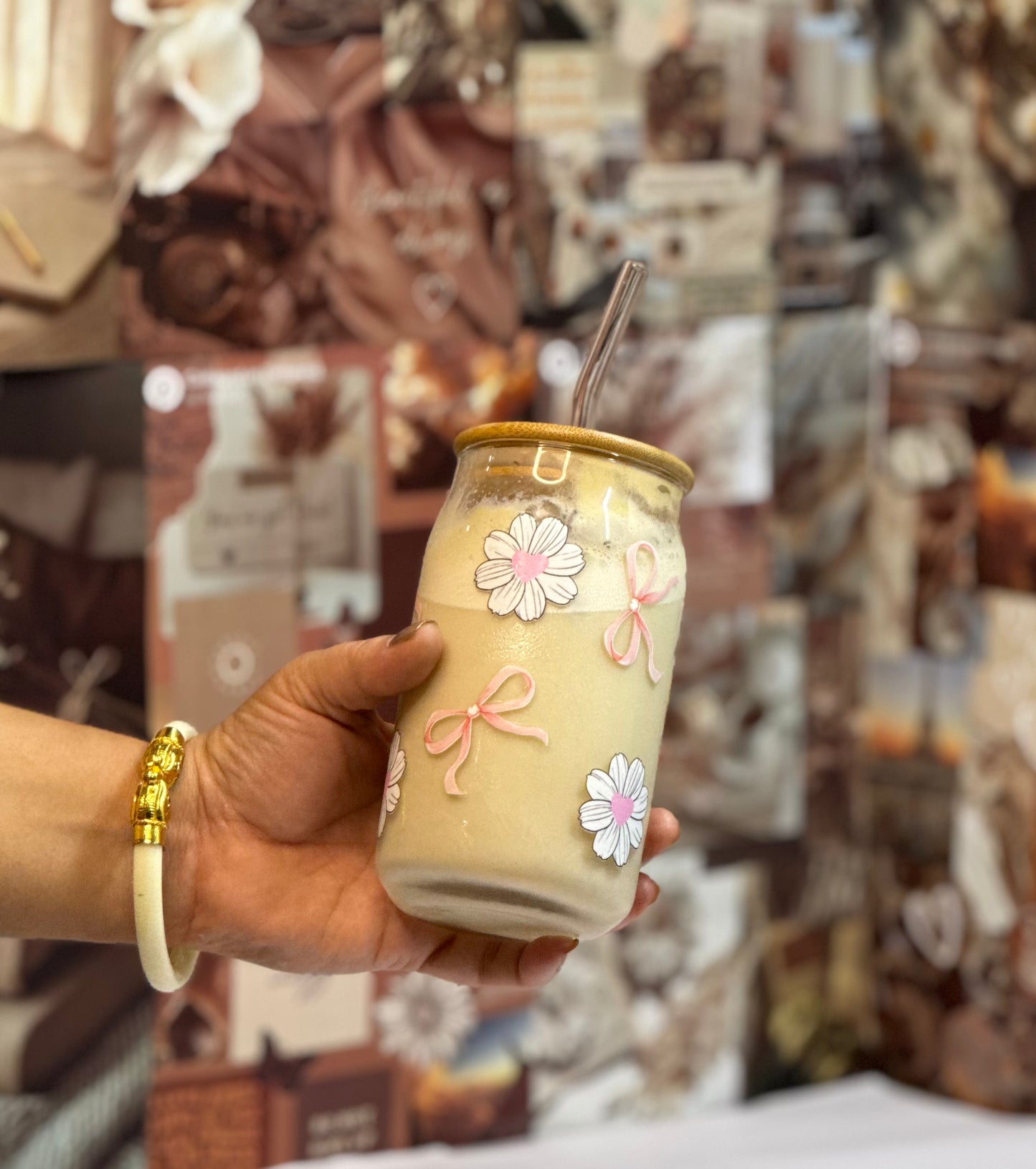 Petal Bow Glass Can Tumbler with Bamboo Lid & Glass Straw | 540 ml